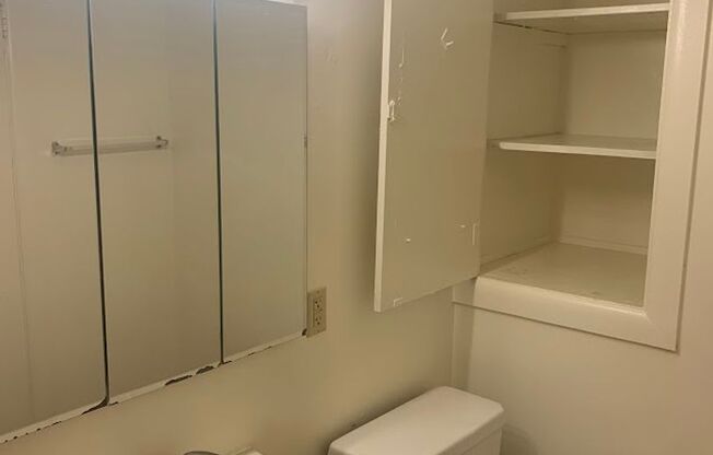1 bed, 1 bath, $1,475, Unit 104