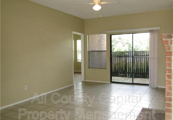 2509 W SLAUGHTER LN