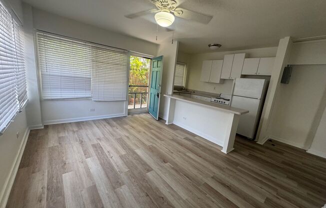 $1,625 Newly renovated 1-bed/1-bath in Commodore Waikiki in Ala Moana area