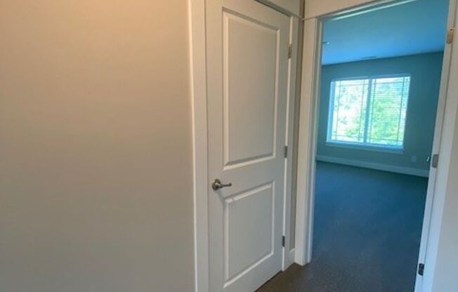 3 beds, 2 baths, 1,381 sqft, $2,371, Unit 2119-201