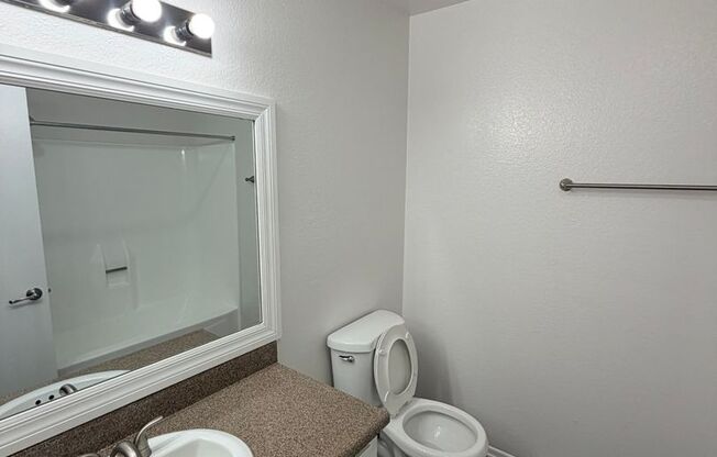 1 bed, 1 bath, 750 sqft, $2,255, Unit 716