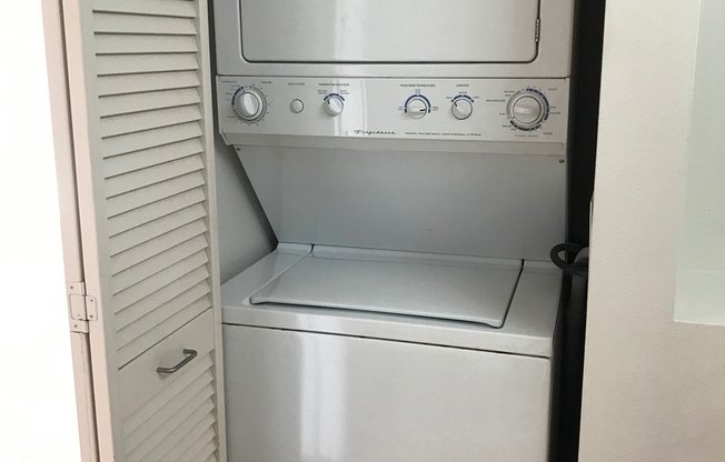 1 bed, 1 bath, $1,950