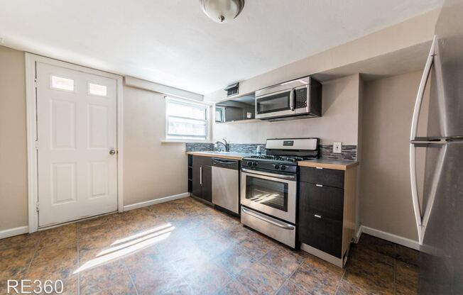 10 E Sycamore Mt Washington