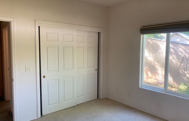 2 beds, 2 baths, $2,400