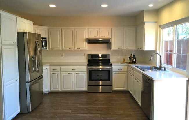 NEW! 3BD/2.5BA Townhome Available in Carlsbad!