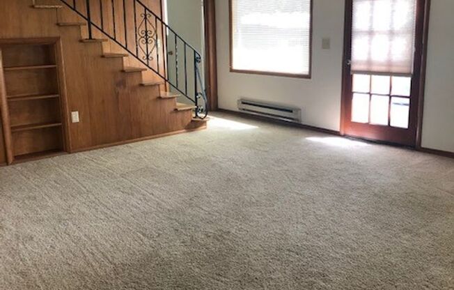 7237 SW Canyon Drive  ~ For Rent: Charming Duplex in Prime Location