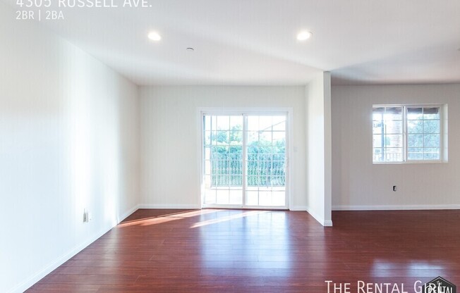 4305 RUSSELL AVE