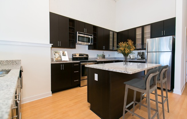 Contemporary Kitchen | Marketplace at Fells Point | Baltimore, Maryland Apartments