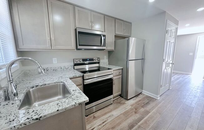 403 Price Ave