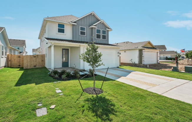 1112 YAUPON HOLLY DR
