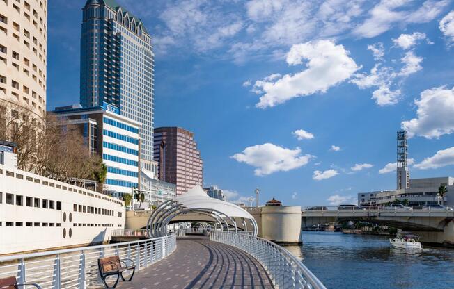 Stroll the Tampa Riverwalk just moments from Modera Encore, connecting you to waterfront views, vibrant culture, and the energy of downtown.