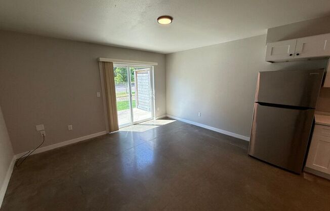 2901 WAVERLY DR SE