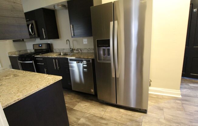 1 bed, 1 bath, 600 sqft, $1,175