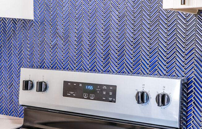 2 beds, 2 baths, 925 sqft, $2,795, Unit 314