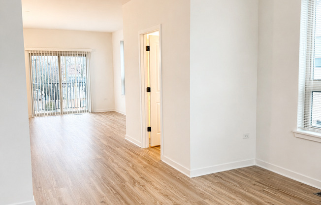 3 beds, 2.5 baths, 2,160 sqft, $3,195, Unit 4822 157th Street