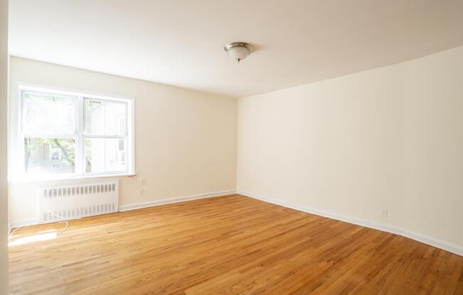 Studio, 1 bath, $2,895, Unit 4-C