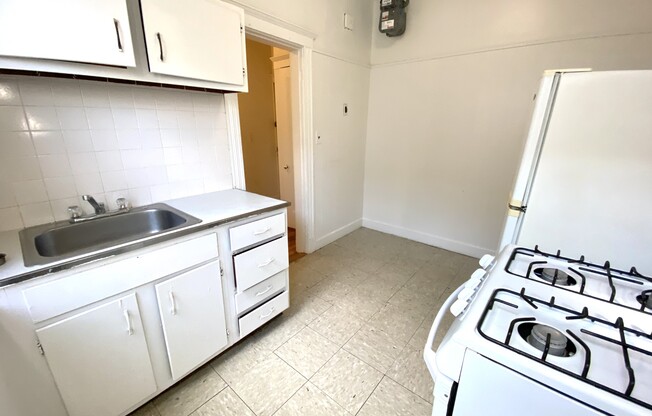 1800 Commonwealth Ave