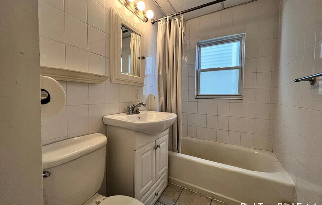15 LINDEN ST