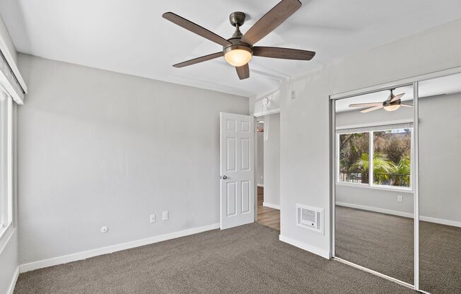 2 beds, 1 bath, 760 sqft, $2,699, Unit 40-213