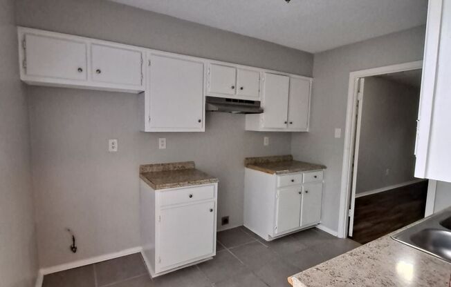 Welcome to 3061 Mcvay Trail Dr in Memphis, TN!