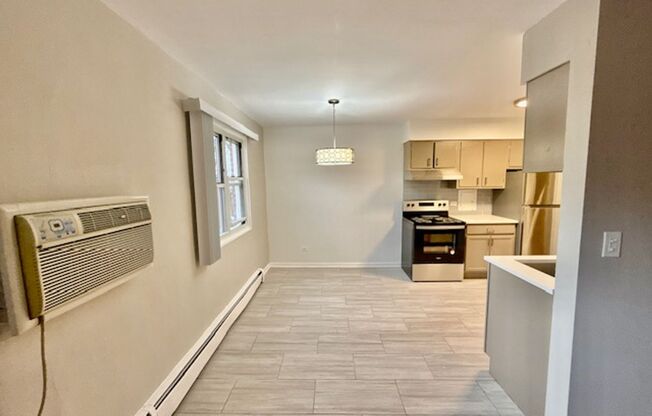 2420 30 W 183 ST 