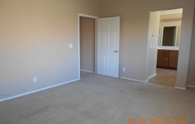 Great Southwest Location!!