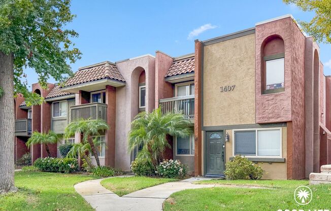 SD: 3BD/1.5BA Townhome in Escondido w/ Private Patio, Balcony & Community Pool!