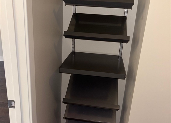 2 beds, 2 baths, 1,425 sqft, $3,000, Unit 355