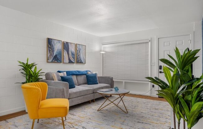 2 beds, 1 bath, 850 sqft, $1,750, Unit 12