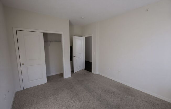 2 beds, 2 baths, 1,320 sqft, $3,495, Unit 517