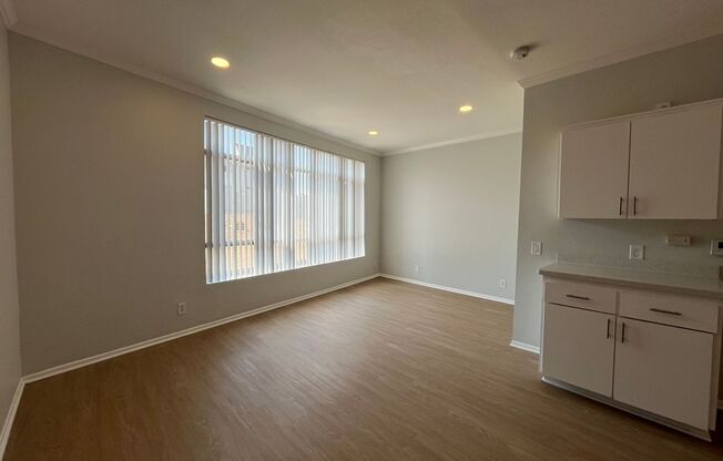 Studio, 1 bath, 500 sqft, $1,648, Unit 311