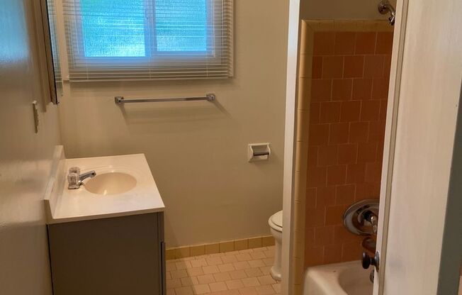 1 bed, 1 bath, $1,750