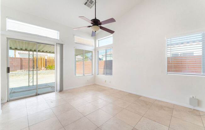 Charming 3-Bedroom Home for Rent in North Las Vegas!