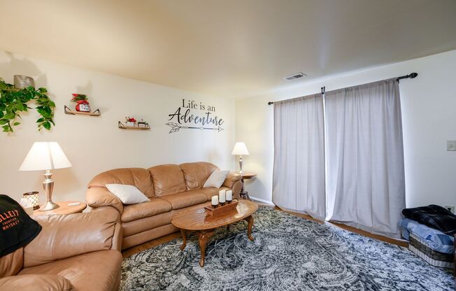 Remodeled 2 Bedroom Townhouses for rent in Manchester! Pets Welcome!