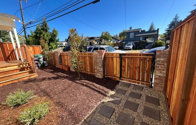 4331-4333 Brookdale