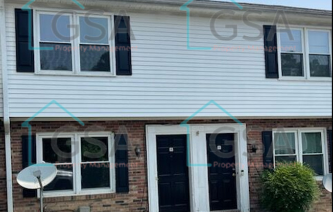 2 beds, 1.5 baths, 975 sqft, $950, Unit Cliffwood Terrace-4302-1E