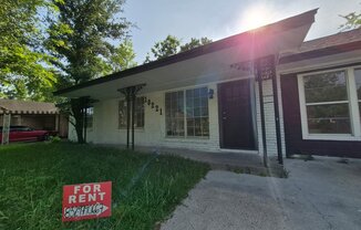 10221 BRETTON DR