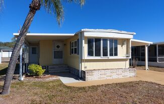 55+ Community Home in Saralake Estates – 2 Bed / 2 Bath