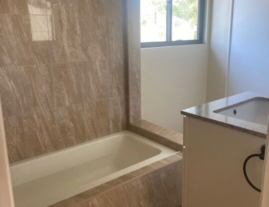 Studio, 1 bath, 300 sqft, $1,999, Unit 5