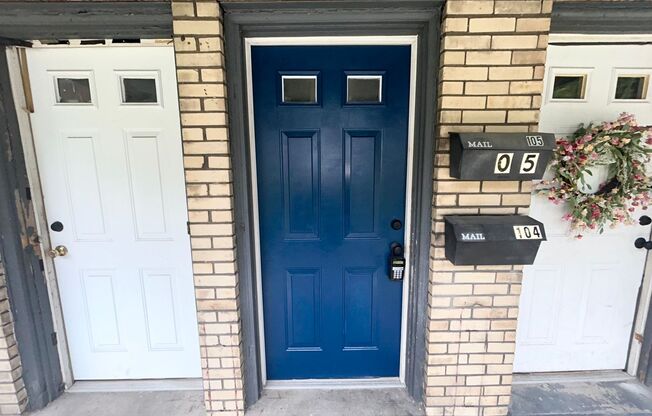 1 bed, 1 bath, 575 sqft, $995, Unit 105