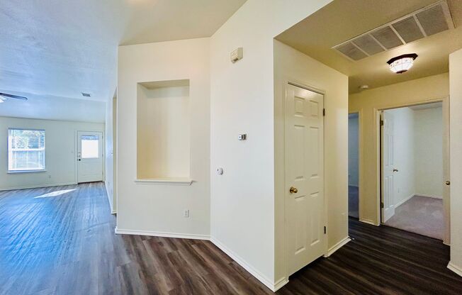 1200 Brighton Bend 78613 | 3 Bed 2 Bath 2 Car Garage $1950