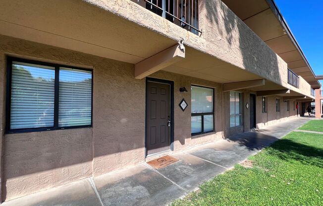 ***MOVE IN SPECIAL**Prime Location in Scottsdale - Remodeled 3-Bedroom Condo at Copper Rock! Great Price!  3 BEDROOM SCOTTSDALE CONDO W POOLS