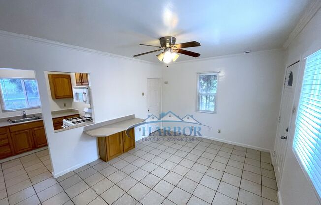 349 - 363 1/2 West Amar Street