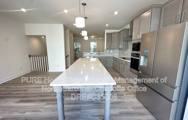 2413 MAGNOLIA BLOSSOM WAY
