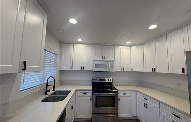 1518 E 3rd St. in Long Beach