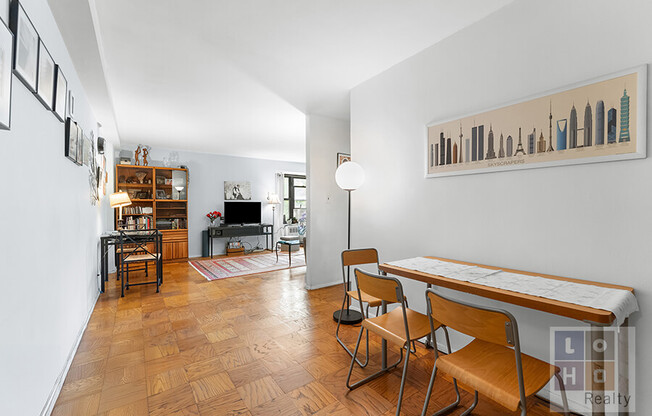 212 E BROADWAY
