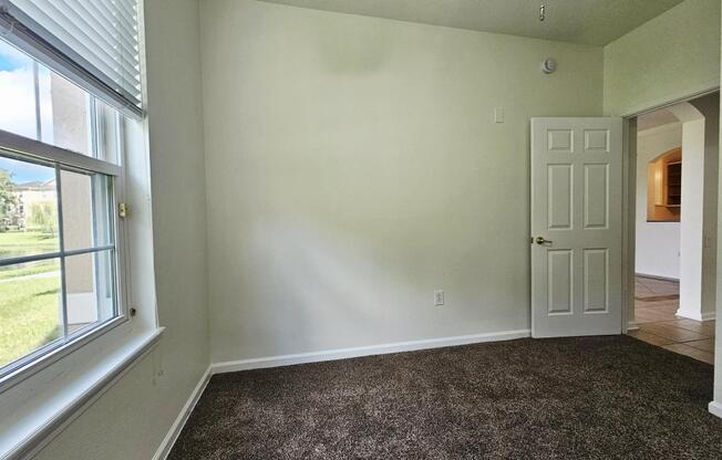 3 beds, 2 baths, 1,206 sqft, $1,600