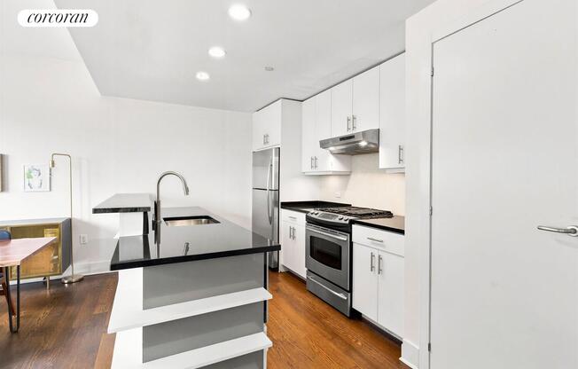 2 beds, 2 baths, 1,175 sqft, $6,995, Unit 5C