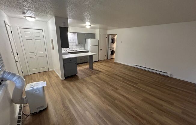 1 bed, 1 bath, 600 sqft, $1,095, Unit Unit 6