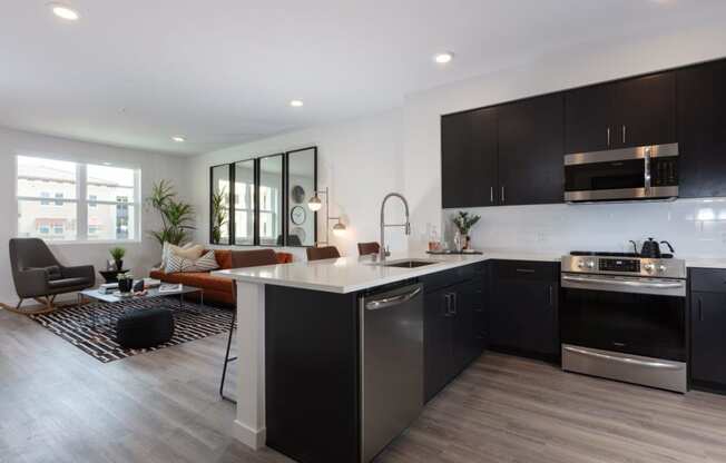 NEW DEVELOPMENT IN MOUNTAIN VIEW, CA